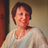 Ann M Edwards