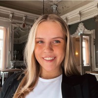 Anouk Ubaghs