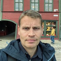 Helge Stray