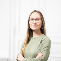 Dr. Anna Leipson