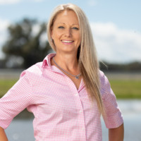 Louise Dove