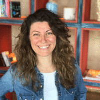 Esra Özgen