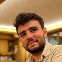 Andrei Petre