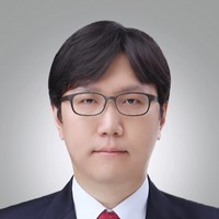 Hyug Jae Lee