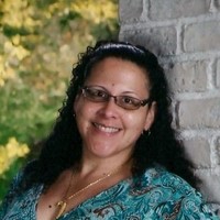 Yessenia Thomas