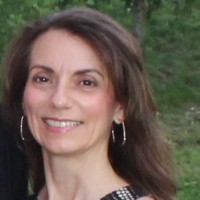 Connie Wray, Chrl