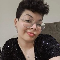 Julia Helena Patrucci Oliveira