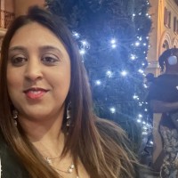 Nasreen Bux