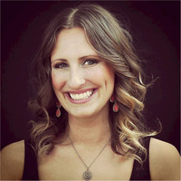 Sara Lowry