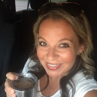 Elisabeth Hunter
