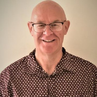 Chris Andrews