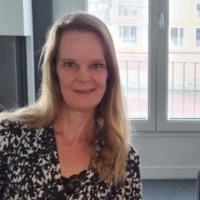 Monique van der Scheer