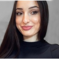 Ana R.