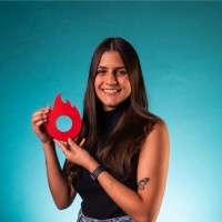 Letícia Noronha Oliveira