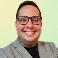 Yanick Velez