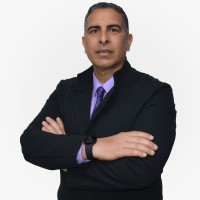 Ricardo E. Castro R.