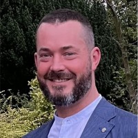 Robert Smart