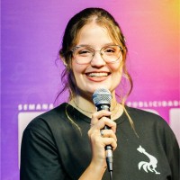 Ana Laura Oliveira Rezende