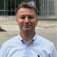 Ünal Koç