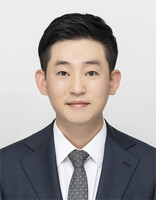 Yong Kim