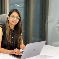 Sama (Julie) K