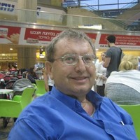 Wolf Laufer