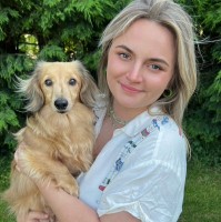 Lucy Holt