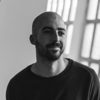 Víctor Martínez