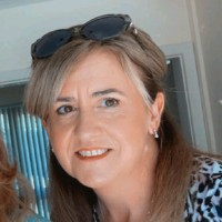 Julie Knight