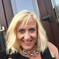 Lisa Everett