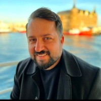 Alper Genç