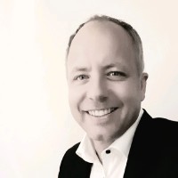 Stefan Paris