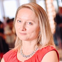 Joanna Davies