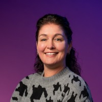 Kim V.
