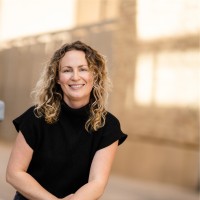 Lisa Lamoreaux, Ma, Lpc