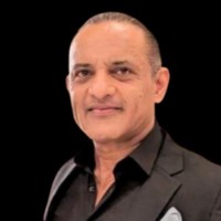 Nazim Cassim (M. Inst. D)