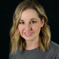 Nicole Paternoster