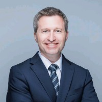 Dr. Markus Vesely