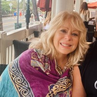 Beth Rinfret-Fleming