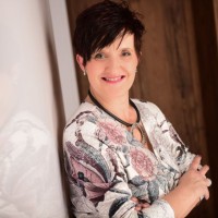 Susanne Gröschl
