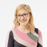 Dr Helena Morris
