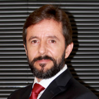 Marcelo Neves
