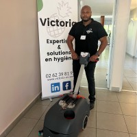 Titus Andy