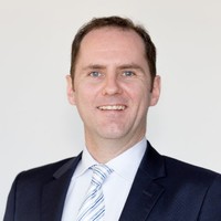 Chris Andrews