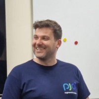 Elliot Lindsay