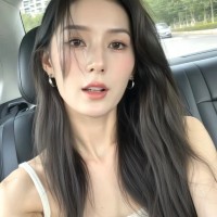 杨艾拉