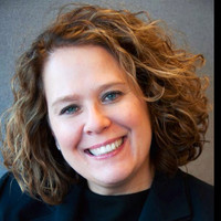 Lisa Dean