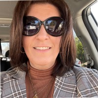Julia Plaster