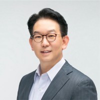 Changwon Lee