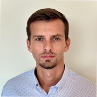 Dmitrii R